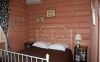Астрахань, база Рыбацкая деревня, размещение, коттедж "Ривьера", спальня с двуспальной кроватью.