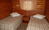 Астрахань, база Волга-Волга, размещение, коттедж "Комфорт", спальня с двумя односпальными кроватями.